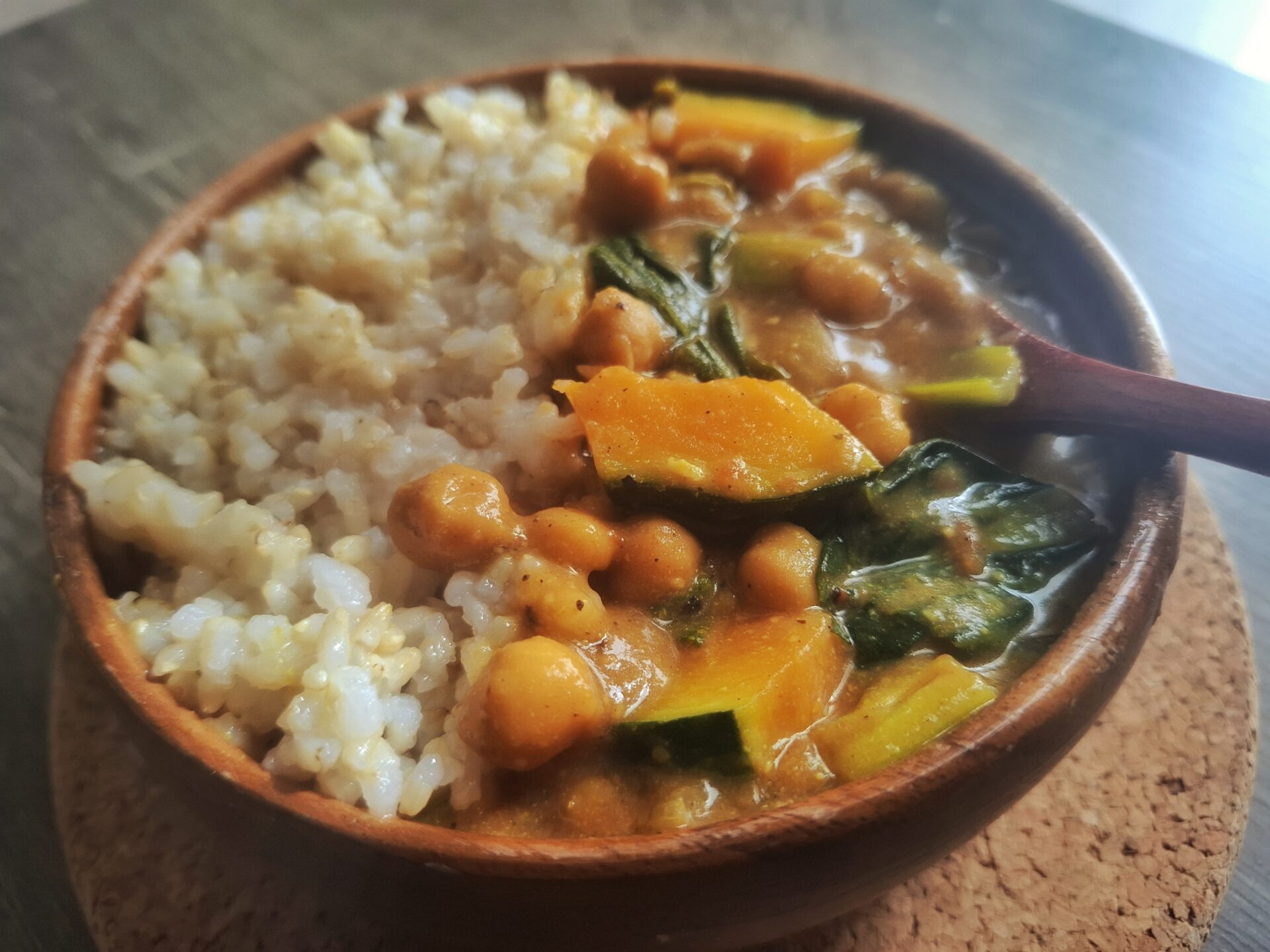 Hearty Vegan Japanese Curry with Chickpeas　（日本カレー）